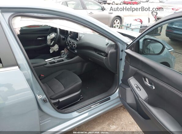 3N1AB8CVXRY388753 2024 NISSAN SENTRA Blue Вид салону спереду