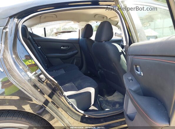 3N1AB8DV1RY249741 2024 NISSAN SENTRA Black VIN կոդի պիտակի տեսք