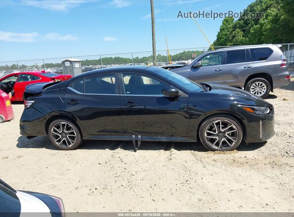 3N1AB8DV1RY249741 2024 NISSAN SENTRA Black Սալոնի հետևի տեսք