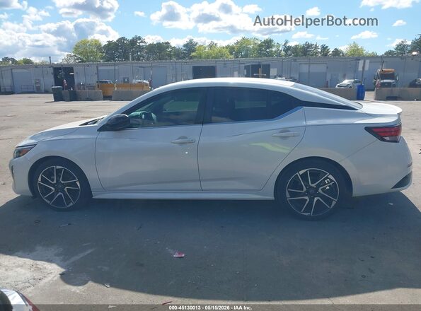 3N1AB8DV1RY321389 2024 NISSAN SENTRA White Սալոնի 360 աստիճան տեսք