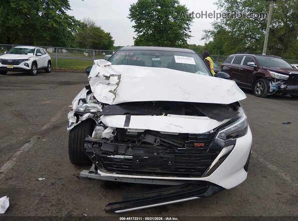 3N1AB8DV8RY307439 2024 NISSAN SENTRA White Դիմացի տեսք