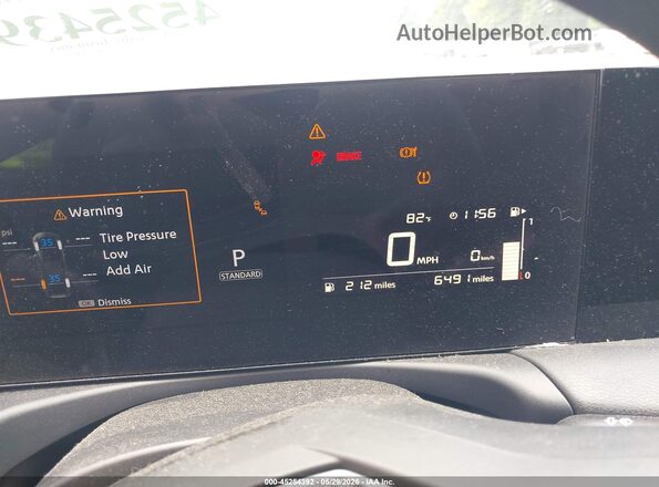 3N1AB9BV4TY217057 2026 NISSAN SENTRA White Հետևի նստատեղերի տեսք