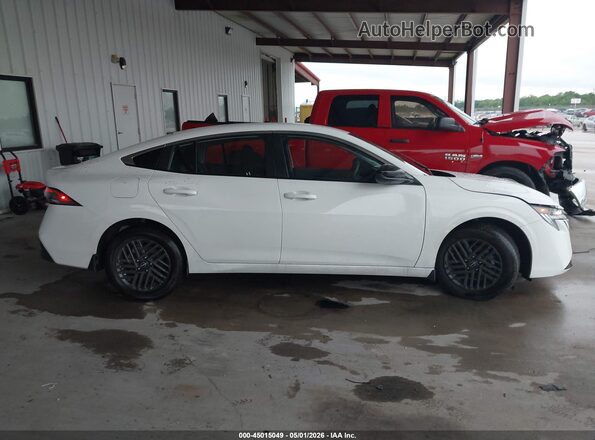 3N1AB9CV7TY260497 2026 NISSAN SENTRA White 