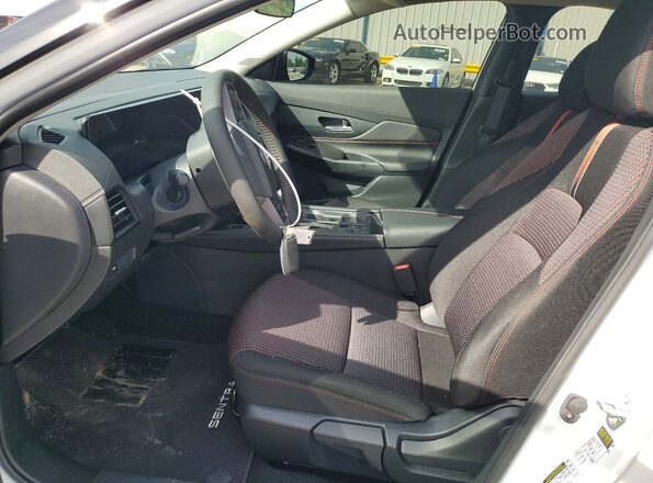 3N1AB9DV4TY237810 2026 NISSAN SENTRA Белый 