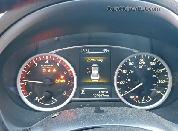 3N1CB7AP0JY236427 2018 NISSAN SENTRA White 