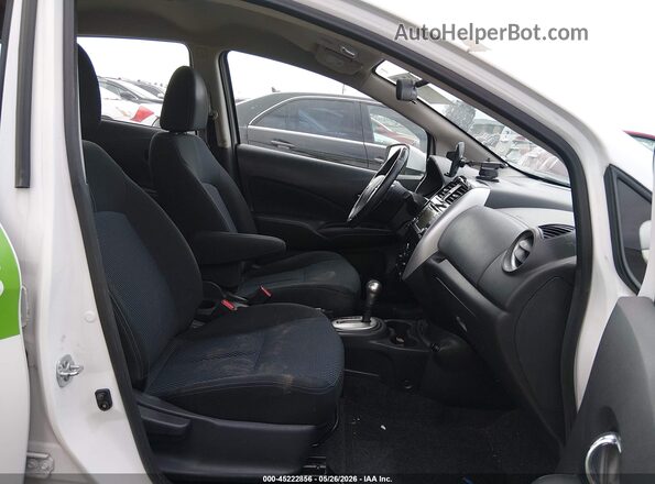 3N1CE2CP2HL369088 2017 NISSAN VERSA NOTE White Widok wnętrza z przodu