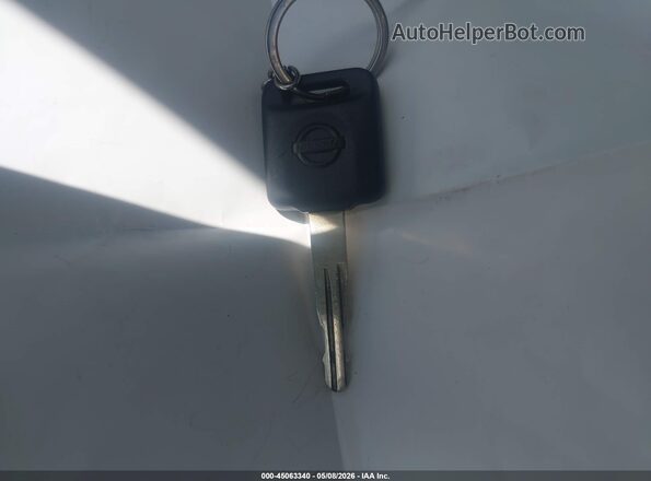 3N1CE2CP5HL381977 2017 NISSAN VERSA NOTE Silver Вид панелі приладів