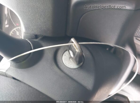 3N1CE2CP7HL374108 2017 NISSAN VERSA NOTE Gray Widok deski rozdzielczej