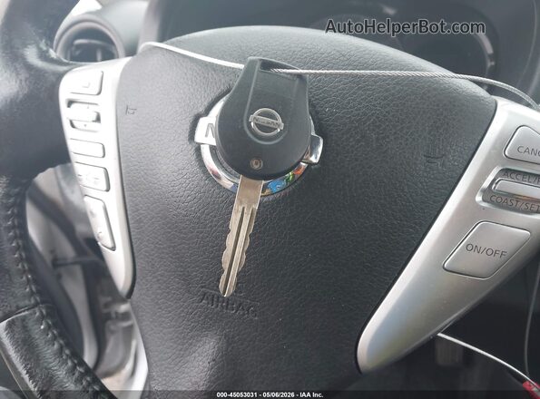 3N1CE2CP7KL361737 2019 NISSAN VERSA NOTE Silver Dashboard view