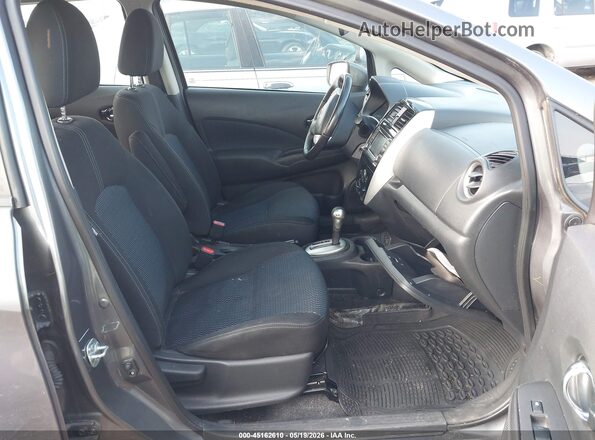 3N1CE2CP9JL360510 2018 NISSAN VERSA NOTE Gray Front interior view