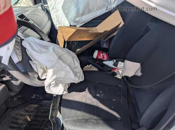 3N1CK3CPXKL200250 2019 NISSAN MICRA White Widok wnętrza z przodu