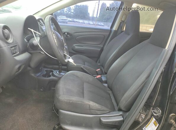 3N1CN7AP0HL841532 2017 NISSAN VERSA Черный Вид салона спереди