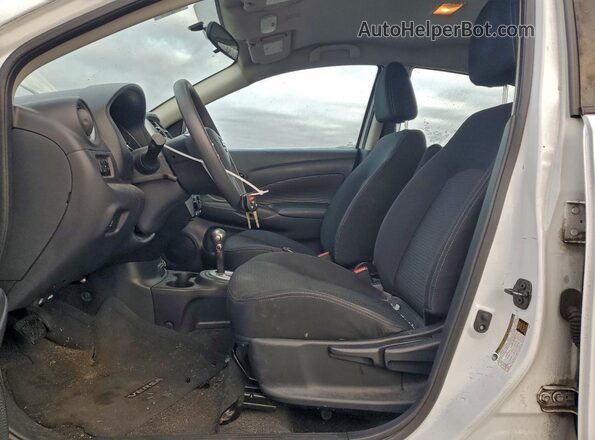 3N1CN7AP2HL830984 2017 NISSAN VERSA White 