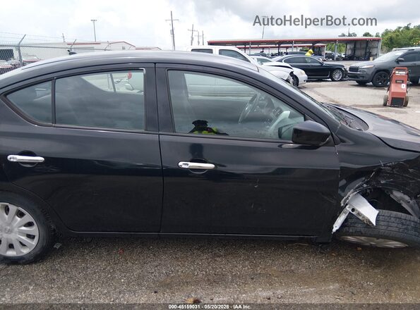 3N1CN7AP2HL904792 2017 NISSAN VERSA Black Rear interior view