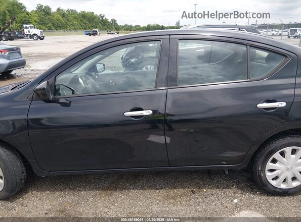 3N1CN7AP2HL904792 2017 NISSAN VERSA Black 360 interior view