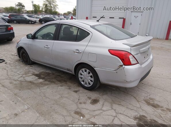 3N1CN7AP2JL877244 2018 NISSAN VERSA Silver 