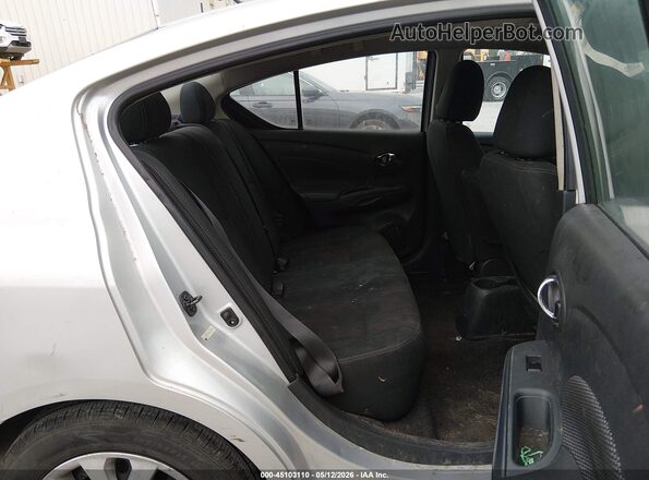 3N1CN7AP2JL877244 2018 NISSAN VERSA Silver 