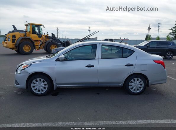3N1CN7AP3GL842933 2016 NISSAN VERSA Silver Սալոնի 360 աստիճան տեսք