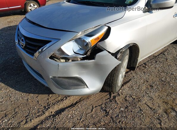 3N1CN7AP3KL818690 2019 NISSAN VERSA Silver Vista frontal