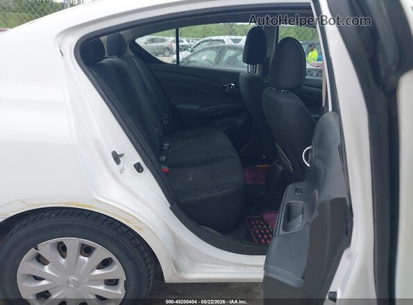 3N1CN7AP5JL878680 2018 NISSAN VERSA White Vista de la etiqueta del VIN