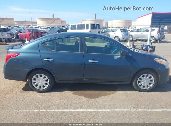 3N1CN7AP6GL807660 2016 NISSAN VERSA Blue Front view