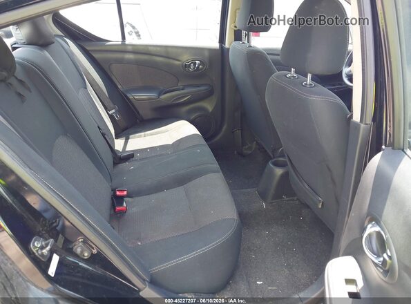 3N1CN7AP6GL826662 2016 NISSAN VERSA Black 