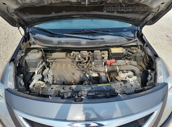 3N1CN7AP7KL860487 2019 NISSAN VERSA Gray 