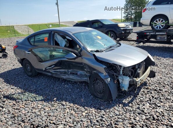 3N1CN7AP9GL872437 2016 NISSAN VERSA Серый Передняя правая четверть