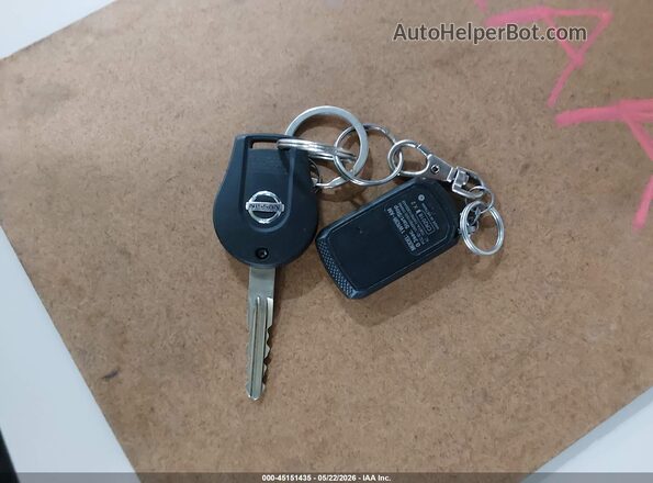 3N1CN7APXHL811468 2017 NISSAN VERSA Белый Вид панели приборов