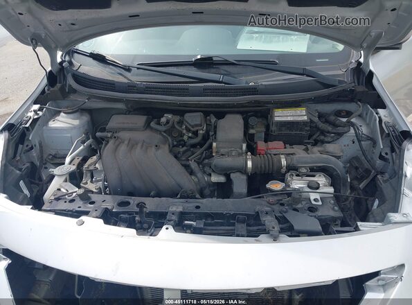 3N1CN7APXKL813745 2019 NISSAN VERSA Silver Вид ззаду