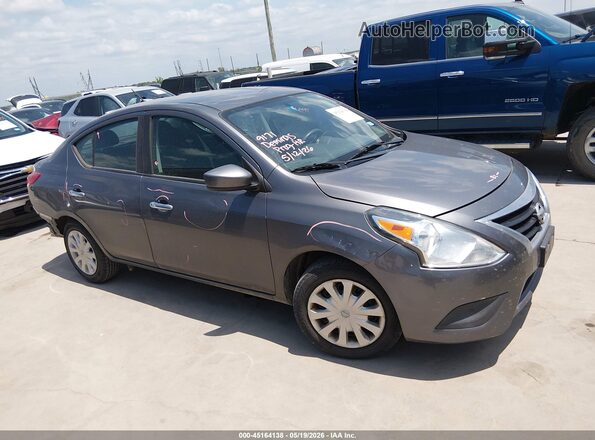3N1CN7APXKL847183 2019 NISSAN VERSA Серый Вид задней части салона