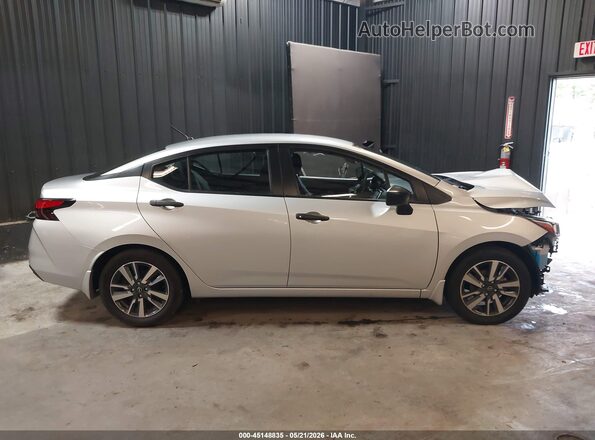 3N1CN8DV0RL817331 2024 NISSAN VERSA Silver Սալոնի 360 աստիճան տեսք