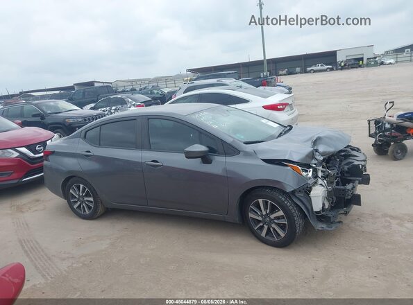 3N1CN8EV2ML886478 2021 NISSAN VERSA Gray 
