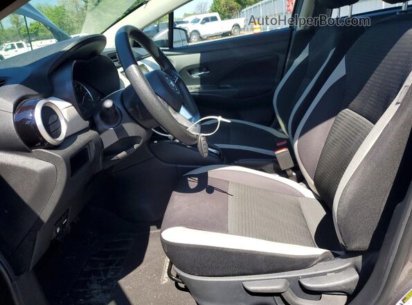 3N1CN8EV7ML827409 2021 NISSAN VERSA Gray 