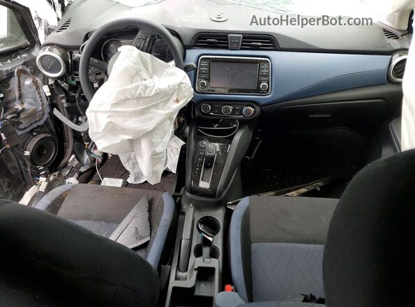 3N1CN8EV7SL870192 2025 NISSAN VERSA Серый Вид панели приборов