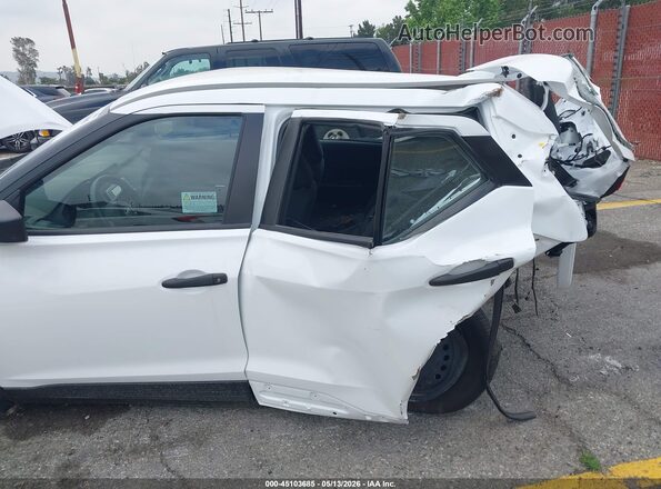 3N1CP5BV0SL482802 2025 NISSAN KICKS PLAY White Вид панелі приладів