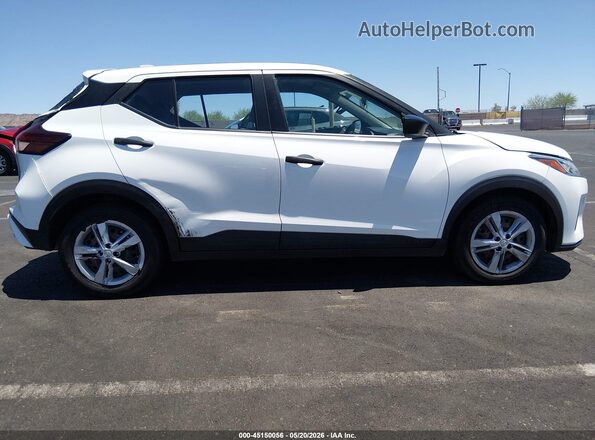 3N1CP5BV1ML480124 2021 NISSAN KICKS White Widok wnętrza z tyłu