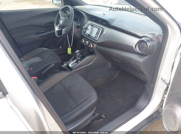 3N1CP5BV2LL505742 2020 NISSAN KICKS Silver წინა სალონის ხედი