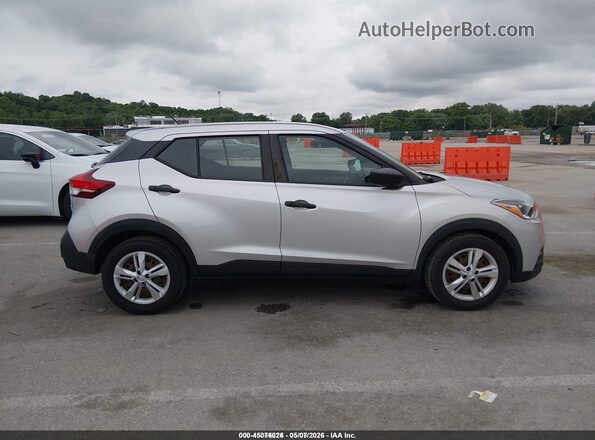3N1CP5BV2LL532844 2020 NISSAN KICKS Silver Widok wnętrza z tyłu