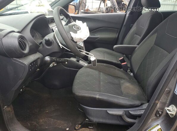 3N1CP5BV2LL549465 2020 NISSAN KICKS Серый Вид салона спереди