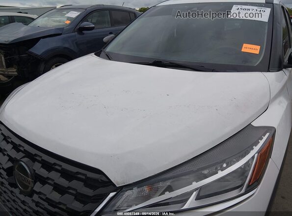 3N1CP5BV2ML514328 2021 NISSAN KICKS White Вид спереду