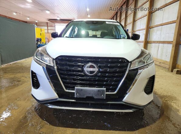 3N1CP5BV5NL506645 2022 NISSAN KICKS White Widok z przodu