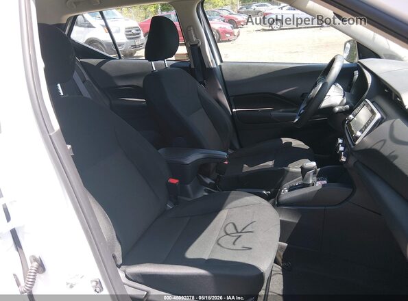 3N1CP5BV9SL499307 2025 NISSAN KICKS PLAY White Вид салону спереду