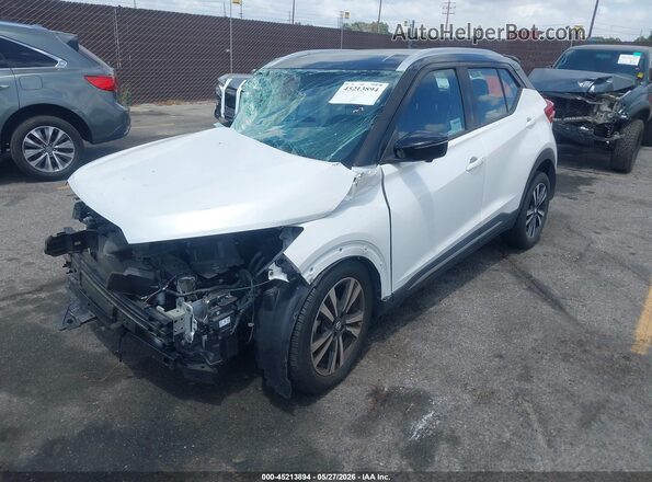 3N1CP5CU1JL533020 2018 NISSAN KICKS White Front left