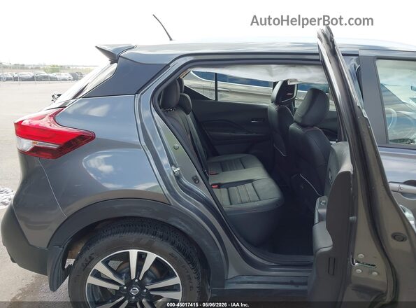 3N1CP5CU3KL540634 2019 NISSAN KICKS Gray 