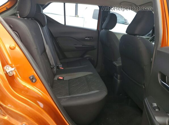 3N1CP5CU3KL561872 2019 NISSAN KICKS Orange Սալոնի հետևի տեսք