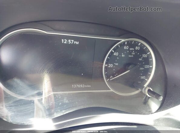 3N1CP5CU3KL569793 2019 NISSAN KICKS Red Widok tylnych siedzeń