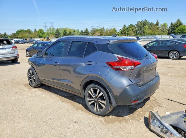 3N1CP5CU4JL543489 2018 NISSAN KICKS Gray 