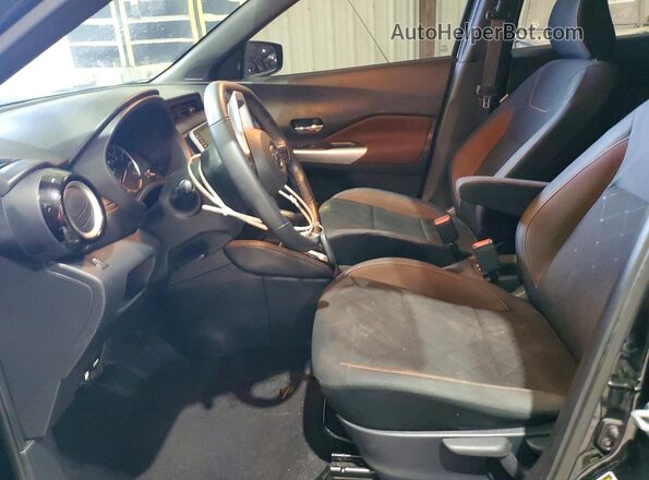 3N1CP5CU6KL550476 2019 NISSAN KICKS Black Вид салону спереду