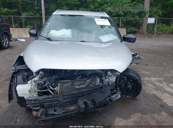 3N1CP5CU6KL565091 2019 NISSAN KICKS Серебряный Вид задней части салона